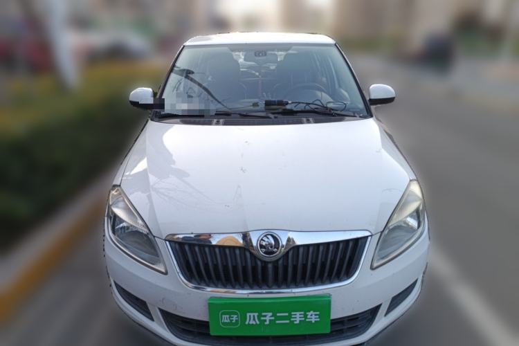 Used Skoda Fabia 2014 1.4L Automatic Crystal Edition Front