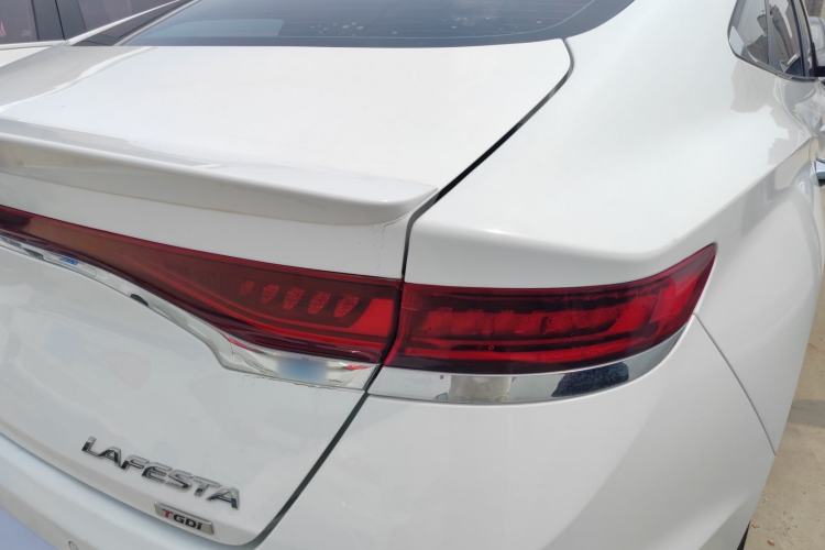 Used Hyundai Lafesta 2019 280TGDi Smart Speed Version China VI Standard Exterior 3