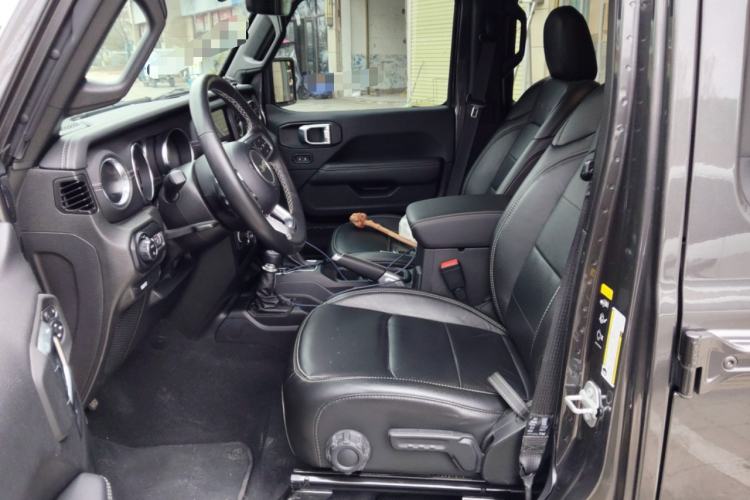 Used Jeep Gladiator 2022 3.6L Pioneer Edition