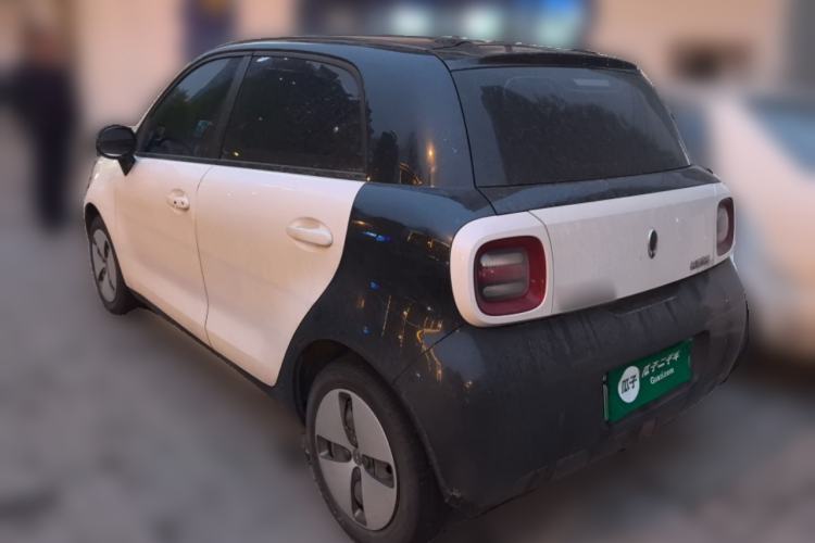 Used ORA Black Cat 2021 301 km Basic Version
