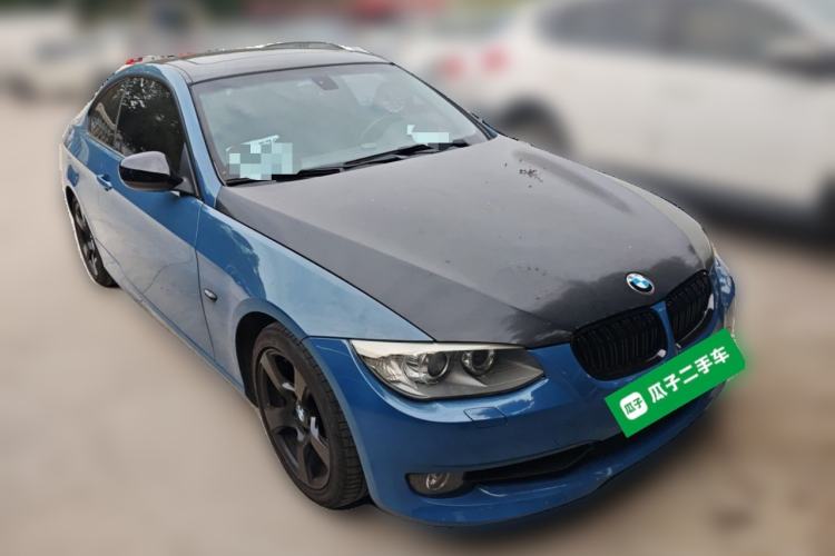 Used BMW 3 Series 2011 320i Coupe Front Right 45 Deg