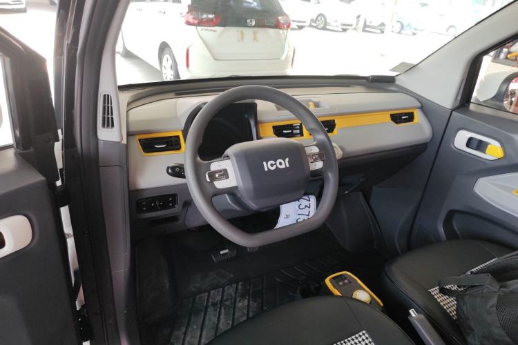 Used Chery QQ QQ Ice Cream 2022 170km Sundae Phosphate Lithium-Ion
