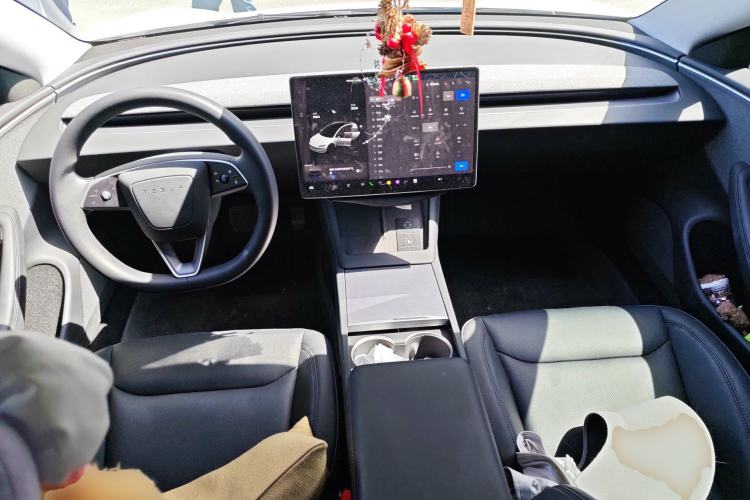 Used Tesla Model 3 2023 Rear-Wheel-Drive Version