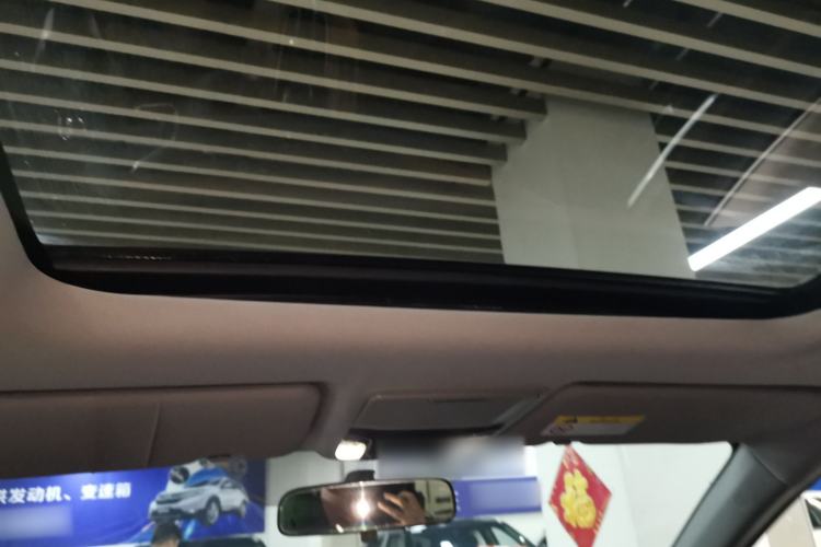 Used Honda CR-V 2019 240TURBO CVT 2WD Fashion Edition China VI Headliner