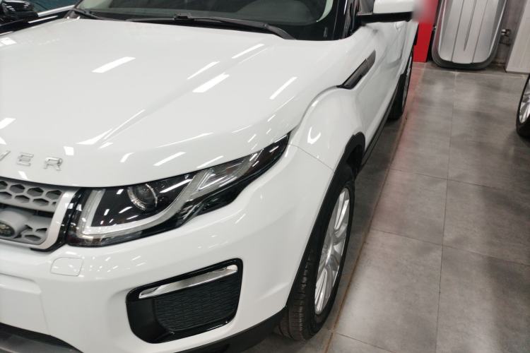 Used Land Rover Range Rover Evoque 2018 240 PS SE Smart Brilliance Edition

