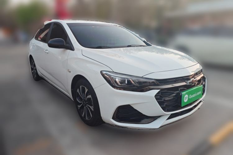 Used Chevrolet Monza 2020 Light Hybrid RS 330T Automatic Comfort Edition Front Right 45 Deg