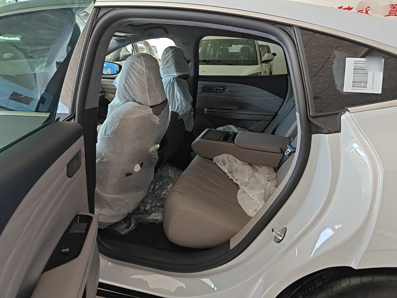 Geely Galaxy 8 2025 130km EM-P Starship Edition — снимка 20