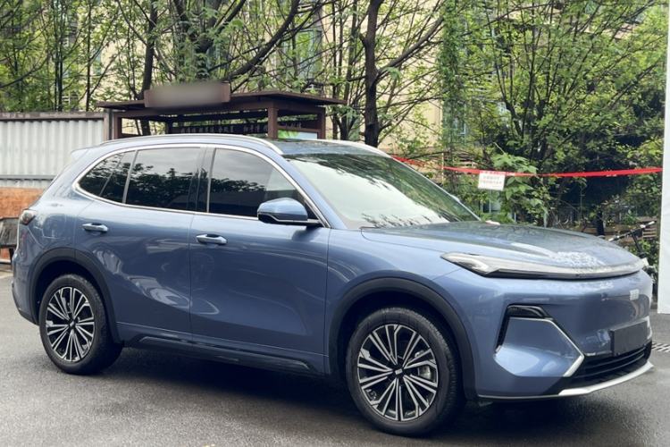 Used Geely Galaxy Xingjian 7 EM-i 2025 120km Flagship Edition Exterior 3