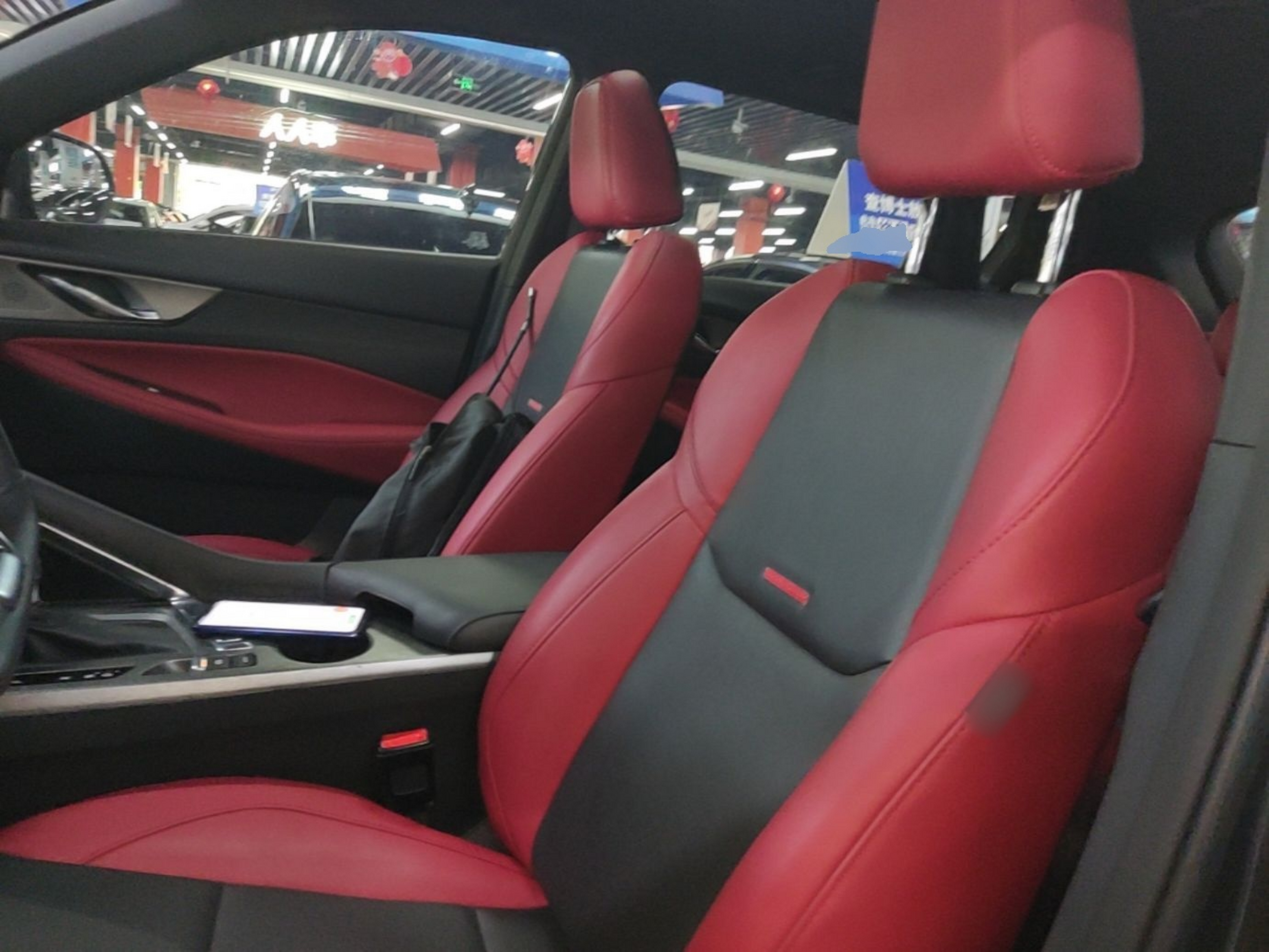 Interior delantero