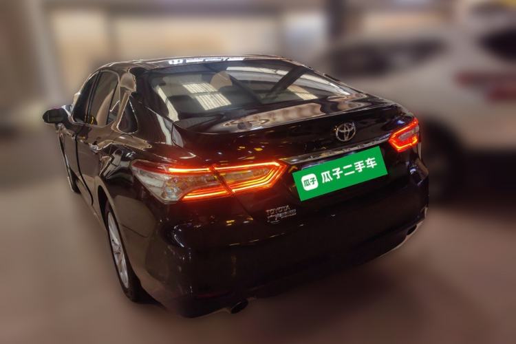 Used Toyota Camry 2018 2.0G Luxury Edition Rear Left 45 Deg