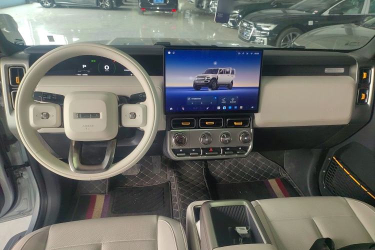 Used iCAR V23 2026 Model 550 Two-Wheel Drive Super Sports Edition Interior 2