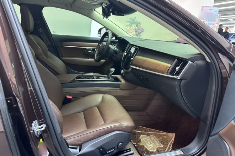 Used Volvo S90 2020 T5 Zhiyi Luxury Edition