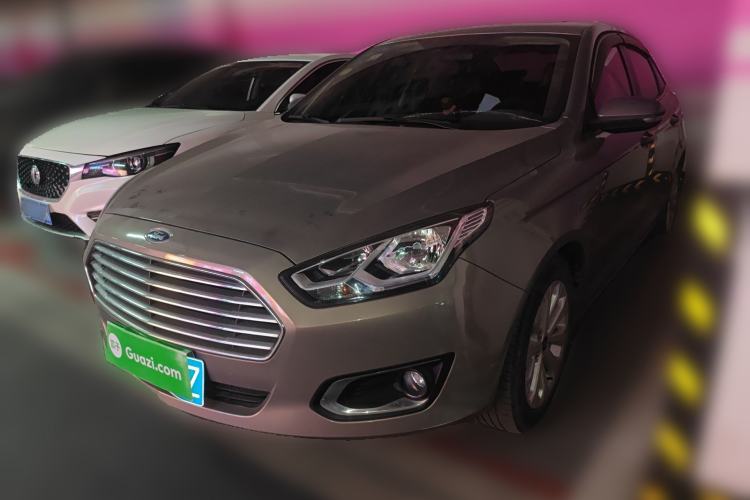 Used Ford Escort 2015 1.5L Manual Fashion Edition