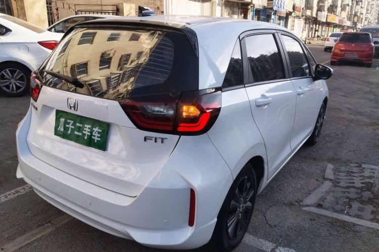 Used Honda Fit 2022 1.5L CVT Trendy Sunroof Edition Exterior 5