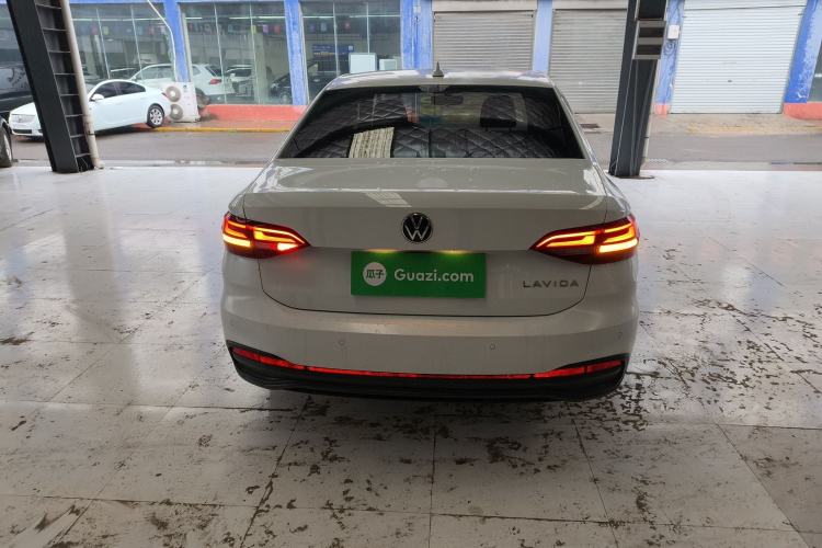 Used Volkswagen Lavida 2023 Revised 1.5L Automatic DeYi Edition
