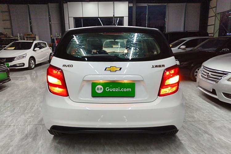 Used Chevrolet Aveo Sonic 2014 Hatchback 1.4SE AT Comfort Edition
