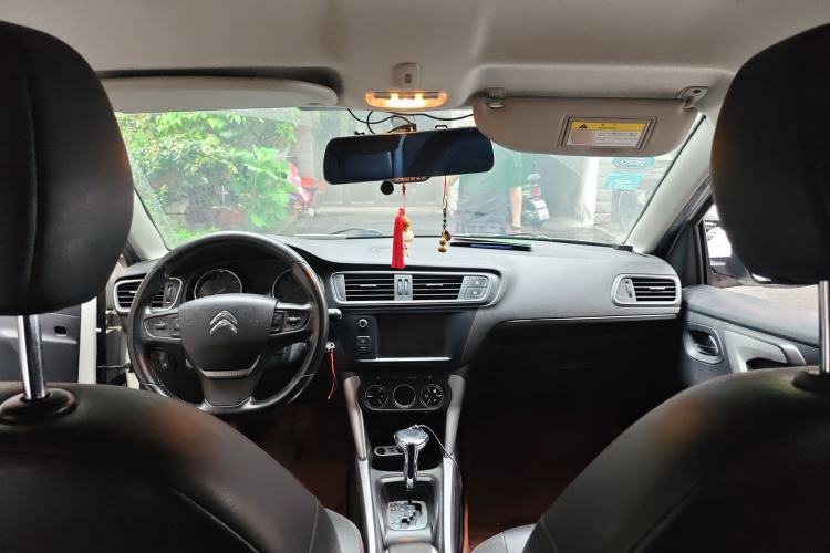 Used Citroen C3-XR 2015 1.6L Automatic Pioneer Model Headliner