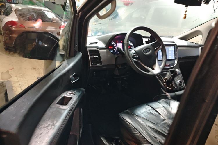 Used JAC Refine M4 2021 2.0L Manual Comfort Edition Driver Seat