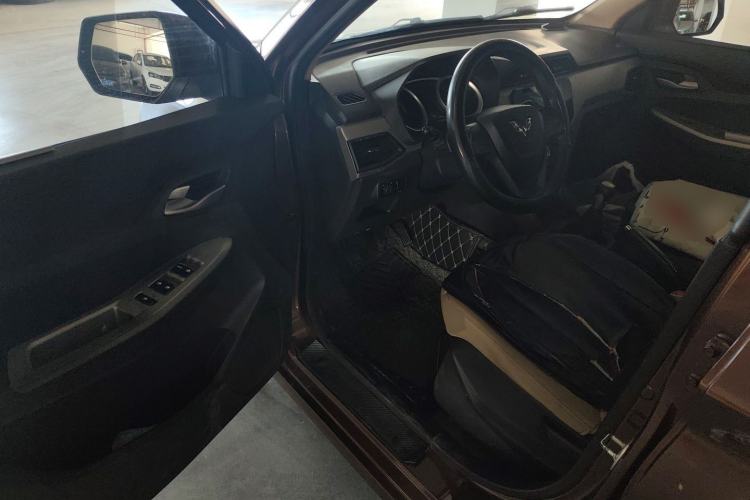 Used Wuling Hongguang 2018 1.5L S Comfort Model L2B