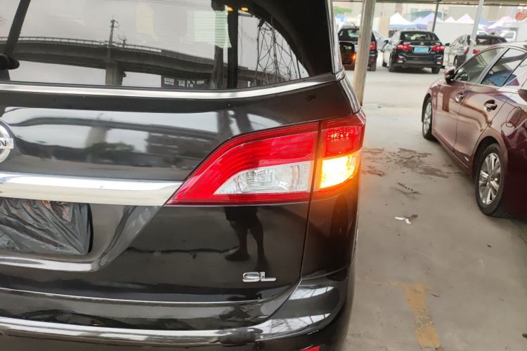 Used Nissan Quest 2015 3.5L SL Right Rear Taillight