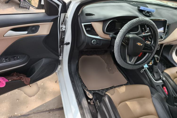 Used Chevrolet Monza 2020 320 Automatic Enjoyment Edition Driver Seat