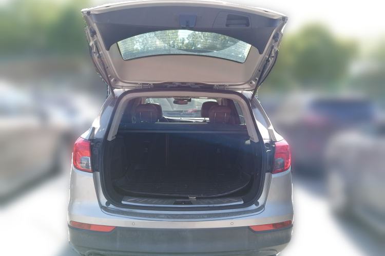 Used Buick Envision 2016 20T Two-Wheel-Drive Elite Model Trunk