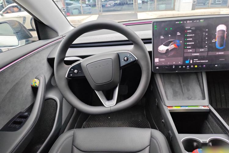 Used Tesla Model 3 2025 Long-Range All-Wheel-Drive Version