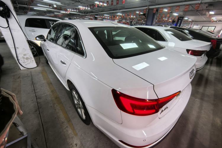 Used Audi A4L 2019 35 TFSI Ambition China VI