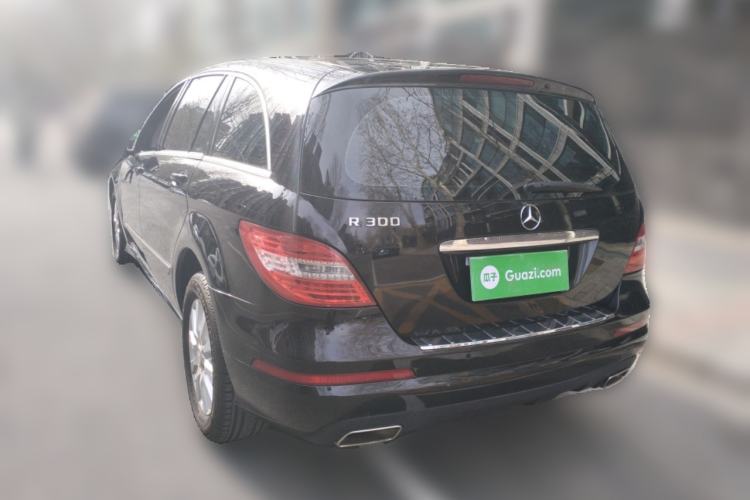Used Mercedes-Benz R-Class 2011 R 300 L Business Model
