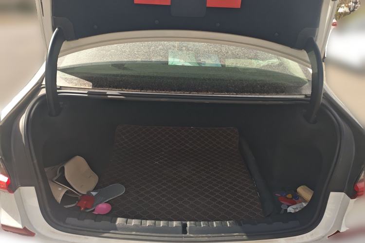 Used BMW 3 Series 2021 325Li M Sport Package Trunk