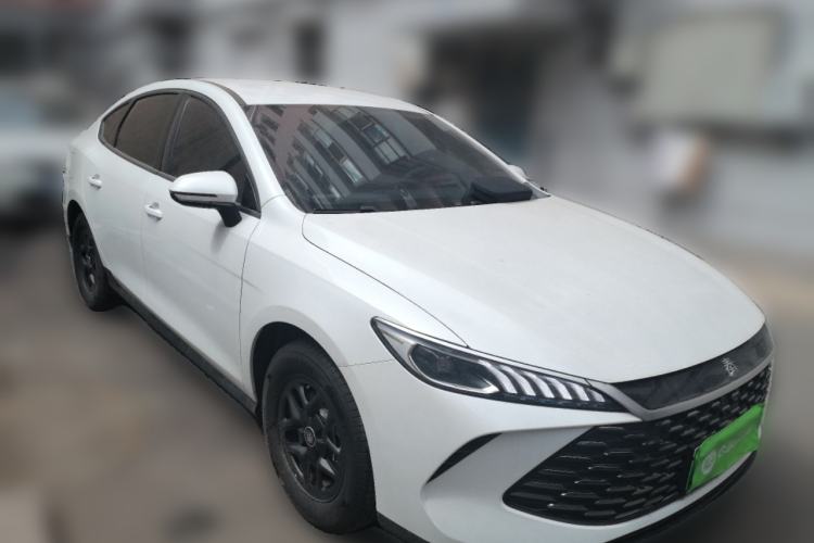 Used BYD Qin PLUS 2025 DM-i Smart Drive 55KM Leading Model
