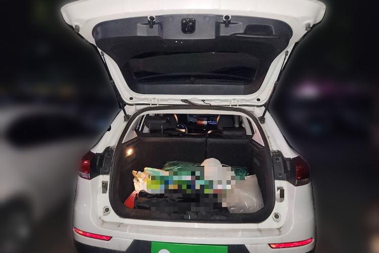 Used Haval H2s 2018 Red-Label 1.5T Manual Comfort Model Trunk