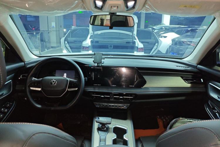 Used CHANGAN X7 PLUS 2024 1.5T Automatic Prestige 7-Seater