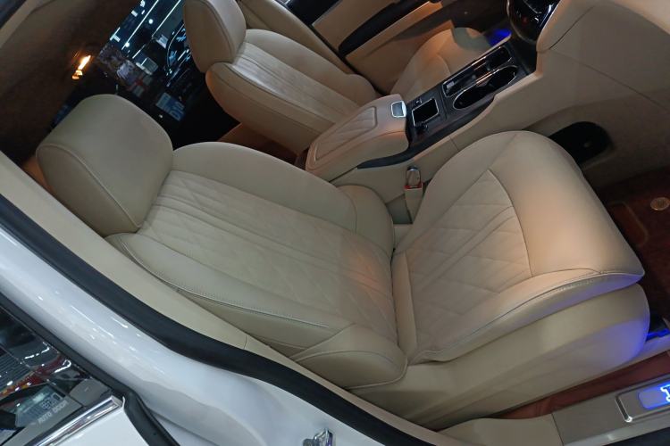 Used Buick GL8 2023 Land Executive Class 652T Luxury Model