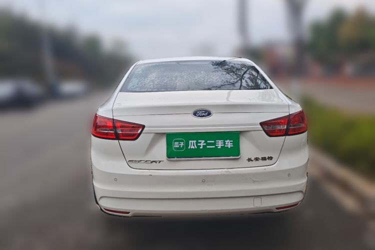 Used Ford Escort 2015 1.5L Automatic Comfort Edition
