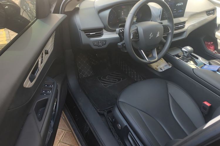 Used Hongqi E-QM5 2024 560km PLUS Driver Seat