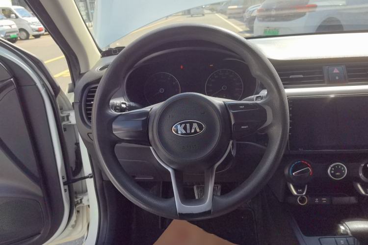 Used Kia K2 2019 Sedan 1.4L Automatic Transmission 15th Anniversary Special Edition GLS China VI Standard
