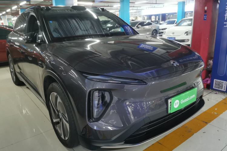 Used Nio ES6 2024 75 kWh Front Right 45 Deg