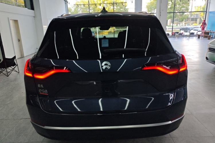 Used Nio ES8 2020 415 km Signature Edition 6-Seater Version
