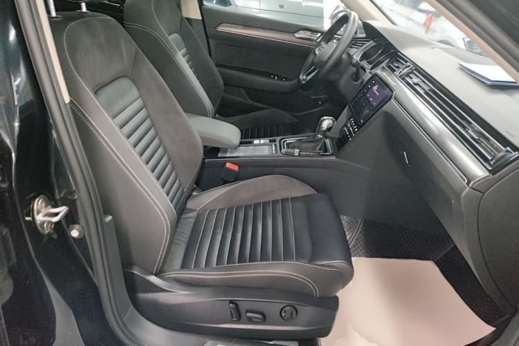 Used Volkswagen Magotan 2020 330TSI DSG Leading Model