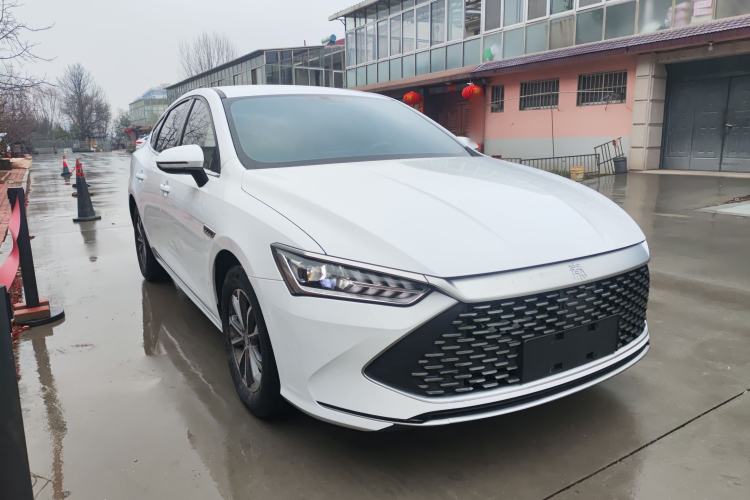 Used BYD Qin PLUS 2024 HONOR Edition DM-i 55KM Leading Model
