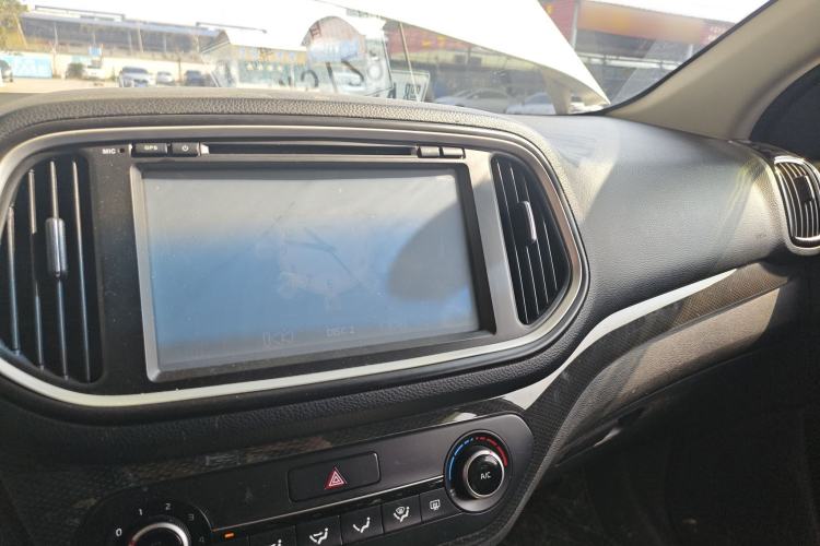 Used Kia KX3 2015 1.6L Automatic Two-Wheel Drive DLX
