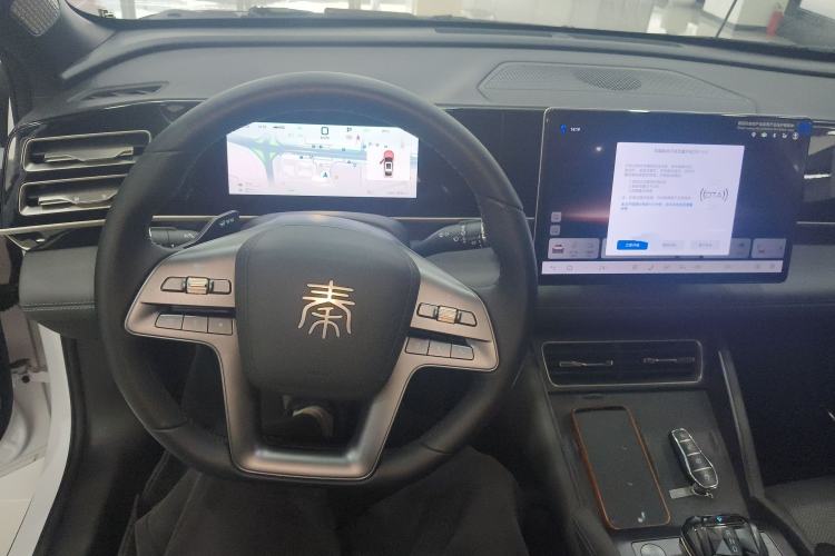 Used BYD Qin L 2025 DM-i Smart Drive 120KM Superior Model
