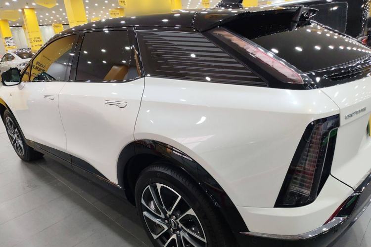 Used Cadillac OPTIQ 2024 Four-Wheel Drive Long-Range Version
