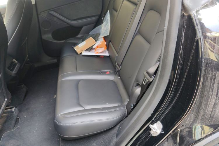 Used Tesla Model Y 2022 Rear-Wheel-Drive Version
