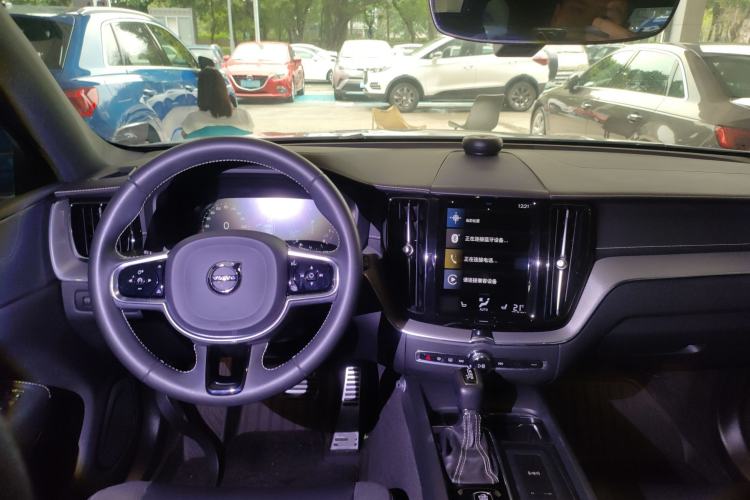 Used Volvo XC60 2021 T5 4x4 Zhiyi Sport Edition
