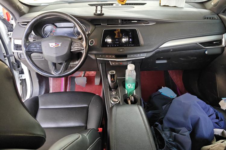 Used Cadillac XT4 2018 28T Two-Wheel Drive Leading Version