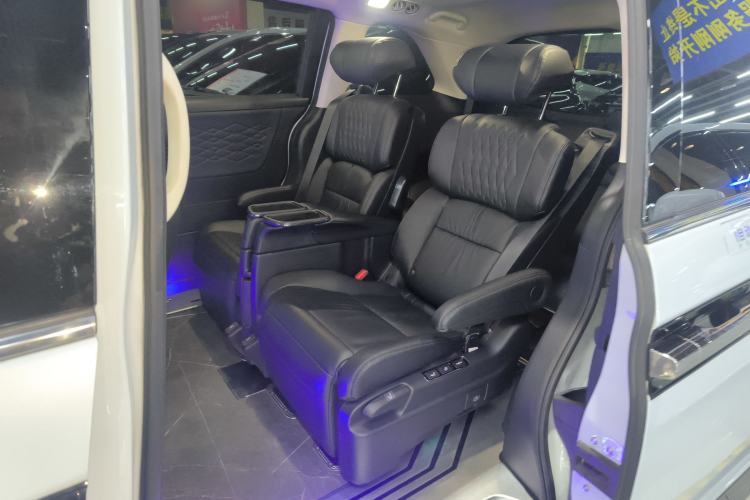 Used Honda Elysion 2024 2.0L eHEV Luxury Edition