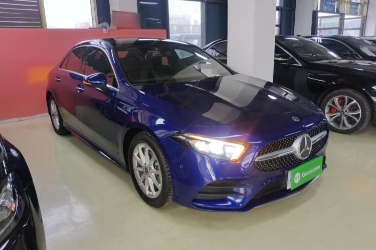 Used Mercedes-Benz A-Class 2021 A 200 L Sport Sedan Fashion Model
