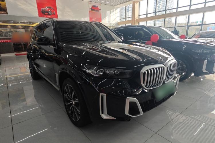 Used BMW X5 2023 xDrive 30Li M Sport Package
